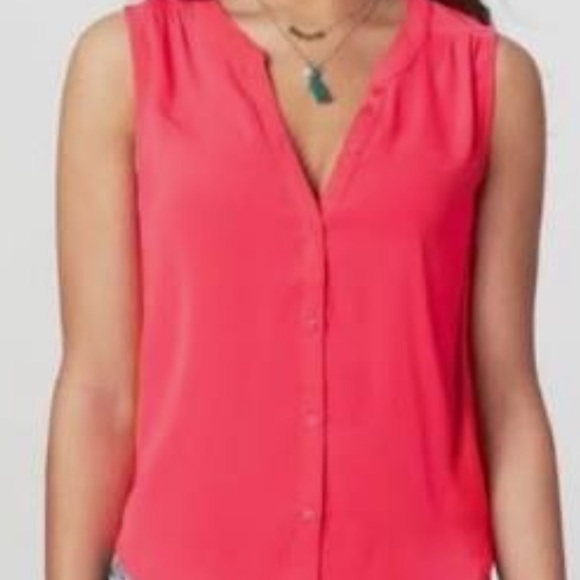 American Eagle Neon Pink Top - Picture 3 of 3